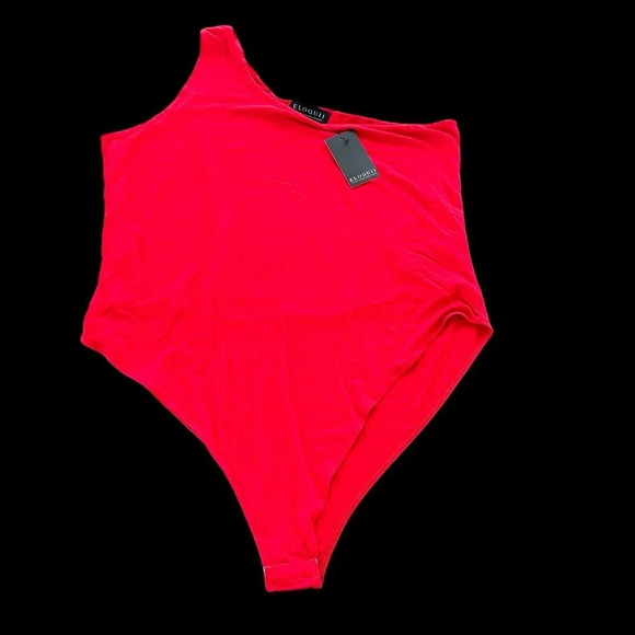 NWT Eloquii size 18/20 Red Knit One Shoulder Bodysuit Tank Soft stretchy New - Picture 1 of 3